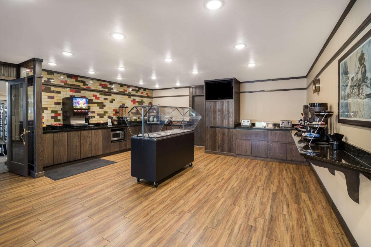 Best Western Golden Spike Inn & Suites Hill City Zewnętrze zdjęcie