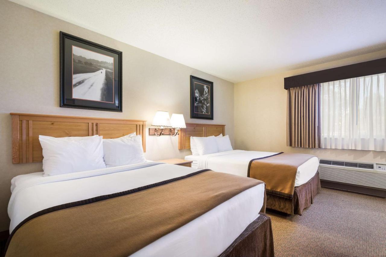 Best Western Golden Spike Inn & Suites Hill City Zewnętrze zdjęcie