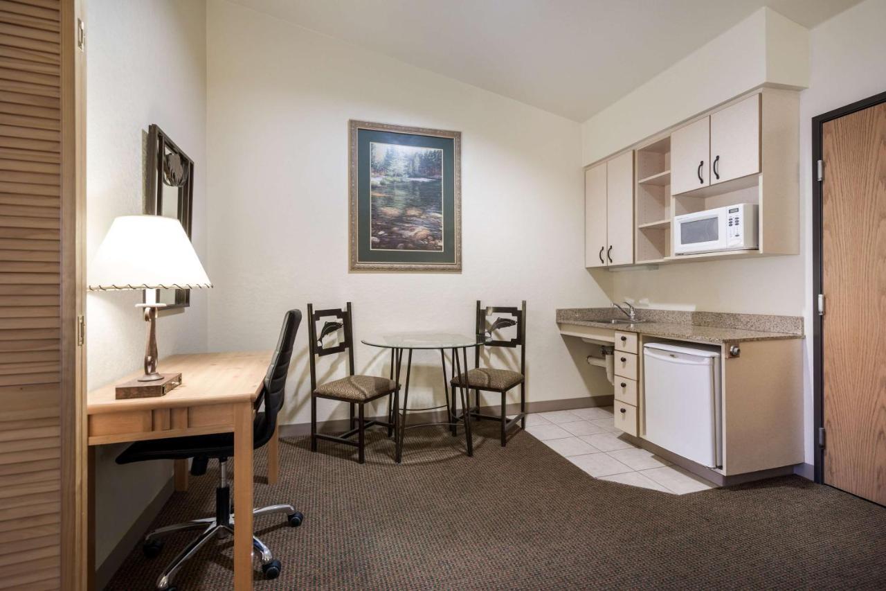 Best Western Golden Spike Inn & Suites Hill City Zewnętrze zdjęcie