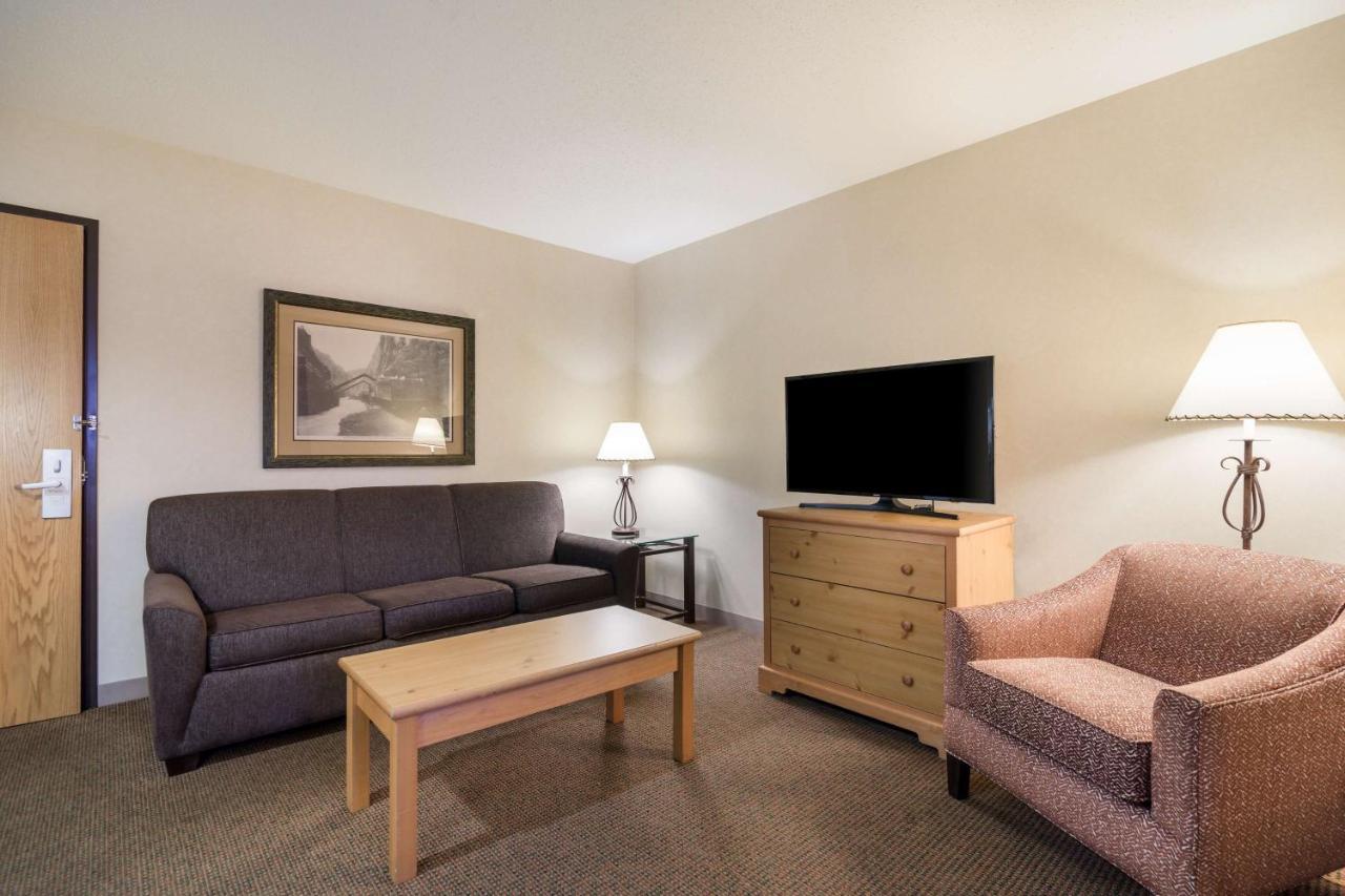 Best Western Golden Spike Inn & Suites Hill City Zewnętrze zdjęcie